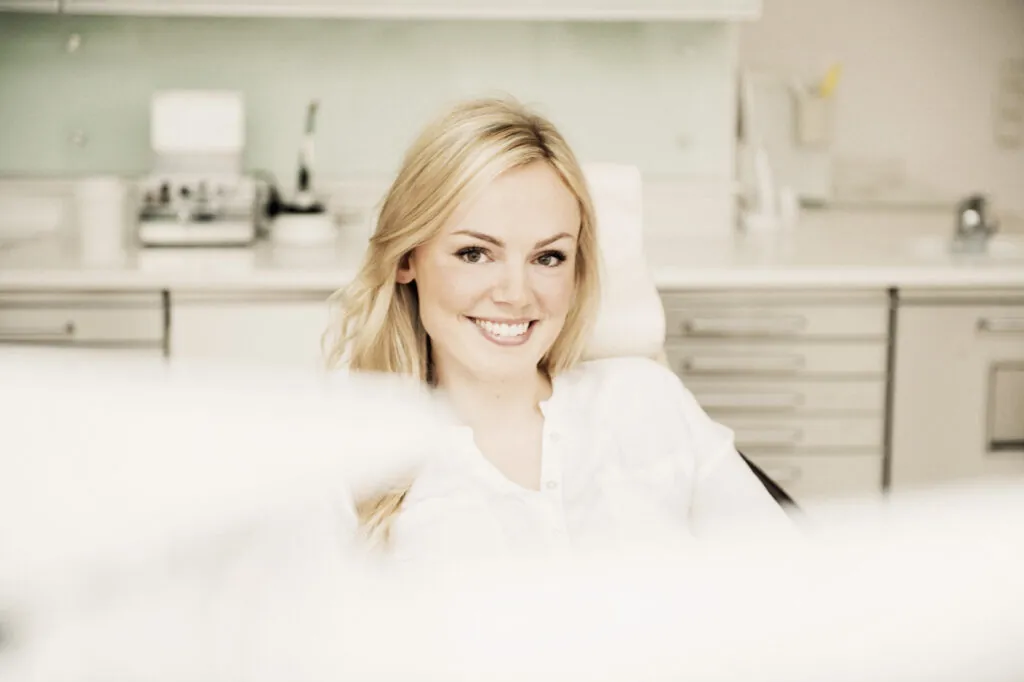 vollkeramik-zahnrestauration-koeln